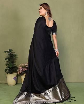 Black satin silk blend ethnic woven lagdi pallu saree 2