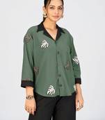 Women’s green cotton leaf embroidered casual shirt with black collar
