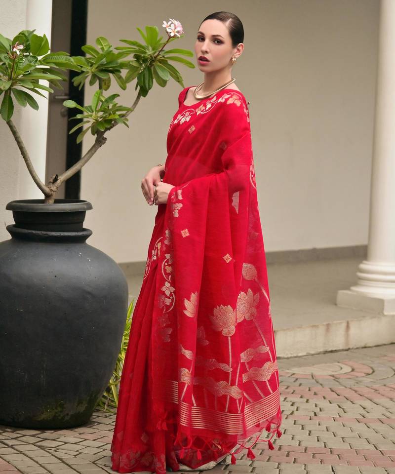 Red color jute linen silk fabric beautiful graceful saree