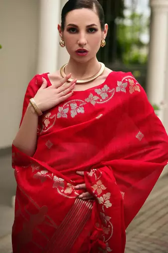 Red jute linen silk blend graceful saree