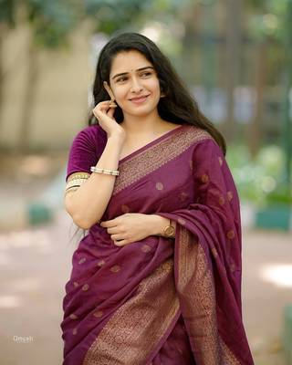 Wine silk blend banarasi jaquard designer saree with blouse 1