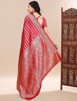 Red ethnic lichi silk blend graceful woven saree 2