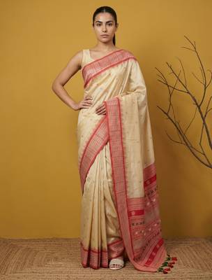 Handloom soft silk saree with zari woven motifs contrast traditional border 1