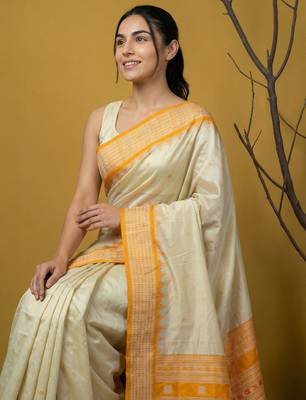 Handloom soft silk saree with zari woven motifs contrast traditional border 2