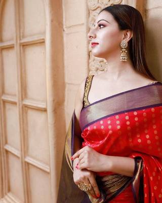 Rani pink silk blend banarasi jaquard designer saree with blouse 1