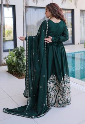 Green women rangoli crush sequin embroidered gown with dupatta flared party wear anarkali gown 2