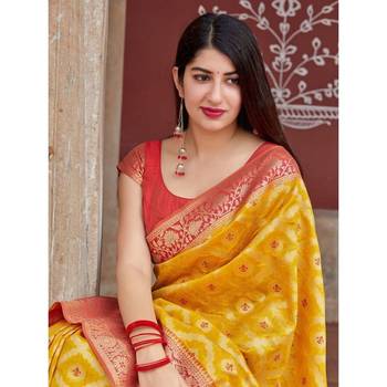 Yellow silk blend banarasi jaquard designer saree with blouse 1
