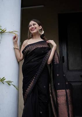 Black silk blend banarasi jaquard designer saree with blouse 1