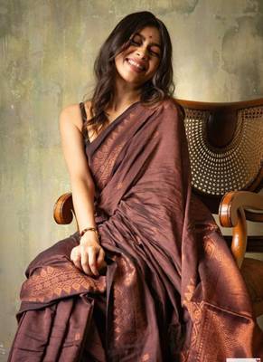 Brown silk blend banarasi jaquard designer saree with blouse 1