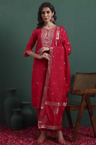 Pink color beautiful ethnic suit for classy trendy girl