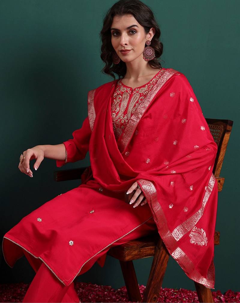 Pink color beautiful ethnic suit for classy trendy girl