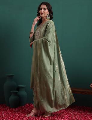 Green color beautiful suit for classy trendy girl 4