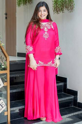 Pink color natural crepe fabric beautiful partywear dress for girls