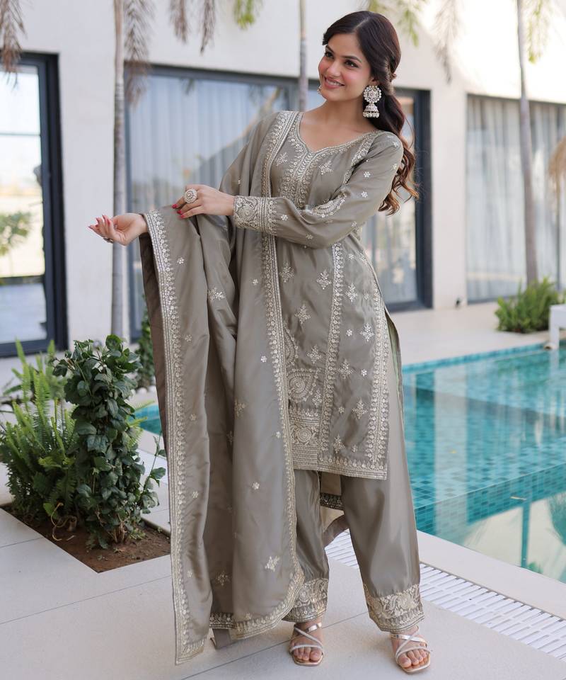 Grey color beautiful ho silk fabric stylish ceremonial attire