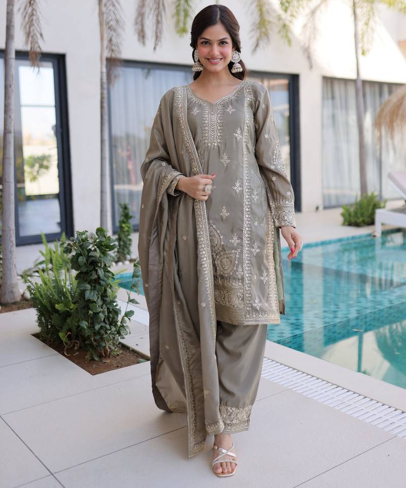 Grey color beautiful ho silk fabric stylish ceremonial attire