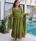 Green color beautiful mul chanderi fabric stylish ceremonial attire