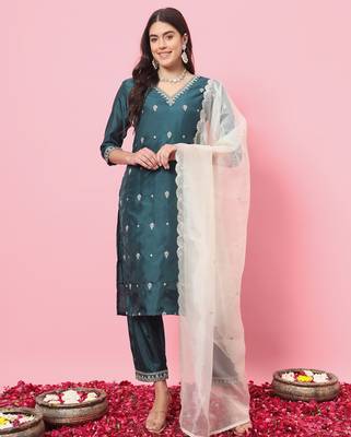 Green color silk blended partywear ceremonial suit 1