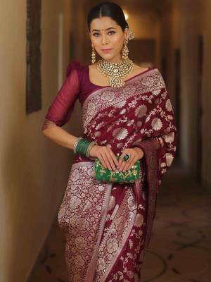 Maroon silk blend banarasi jaquard designer saree with blouse 1