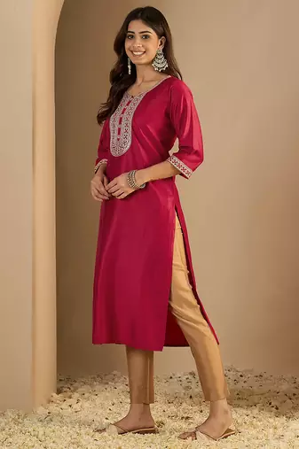 Pink color trendy formal looking classy kurta for girl