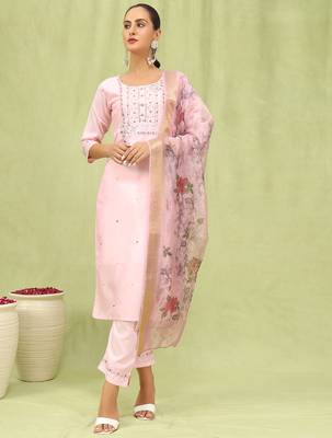 Pink color silk blend embroidered suit 1