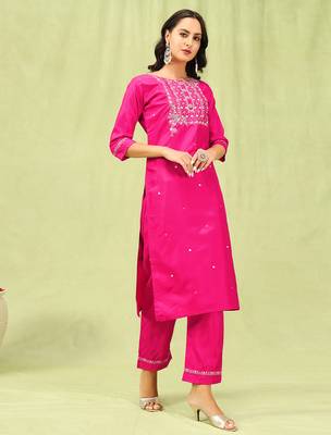 Pink color silk blend embroidered suit 4
