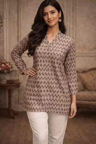 Grey color muslin fabric formal looks kurta for girls