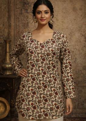 Cream color digital printed muslin foral kurta 1