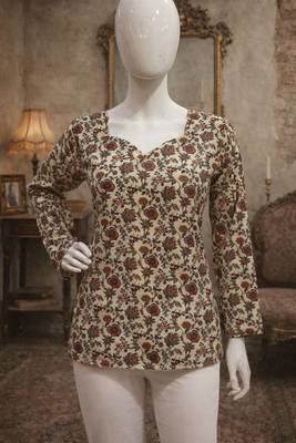 Cream color digital printed muslin foral kurta 4