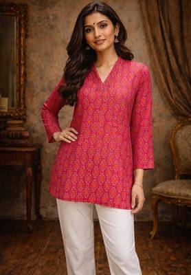 Pink color digital printed muslin foral kurta 1
