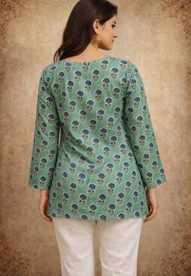 Green color digital printed muslin foral kurta 2