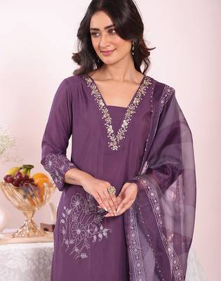 Purple color poly silk smart partywear kurta set 3