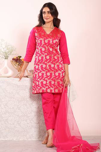Pink color poly silk fabric smart ethnic partywear kurta set
