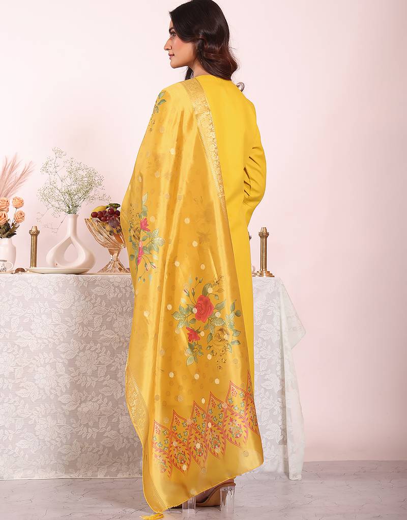 Yellow color poly silk fabric smart ethnic partywear kurta set