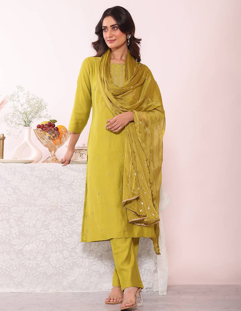 Green color poly silk fabric smart ethnic partywear kurta set