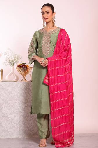 Grey color poly silk fabric smart ethnic partywear kurta set