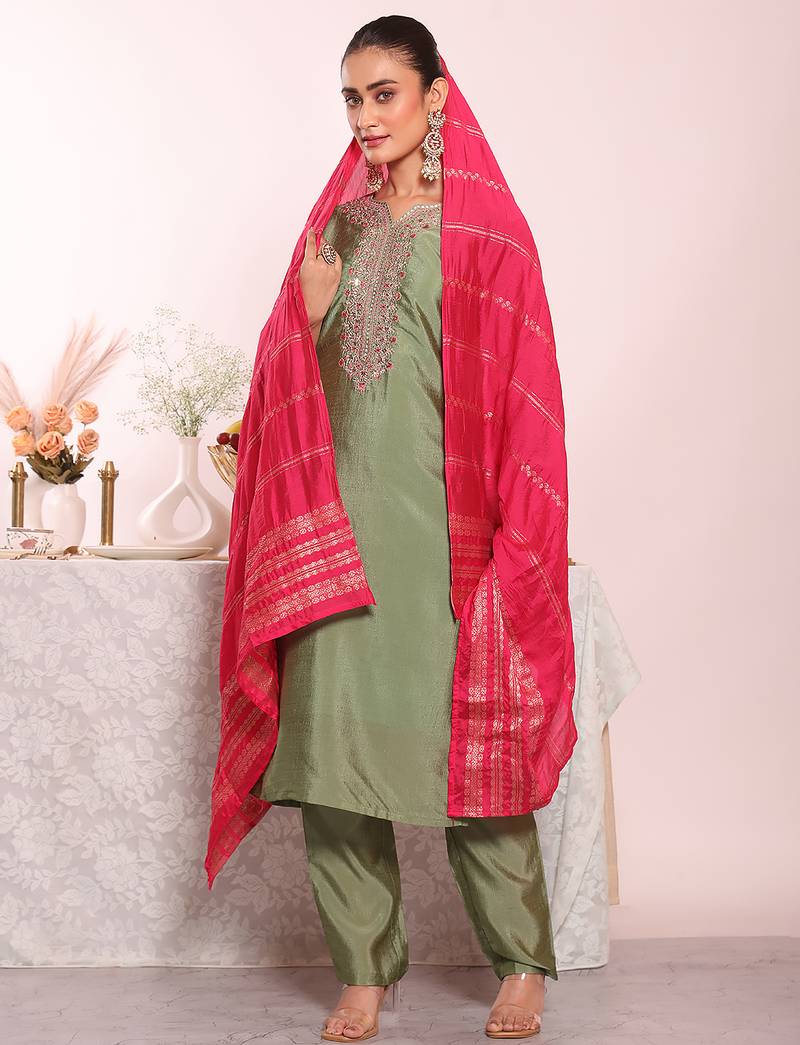 Grey color poly silk fabric smart ethnic partywear kurta set