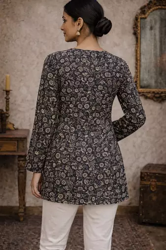 Black color digital printed formal rich looks kurta for girls
