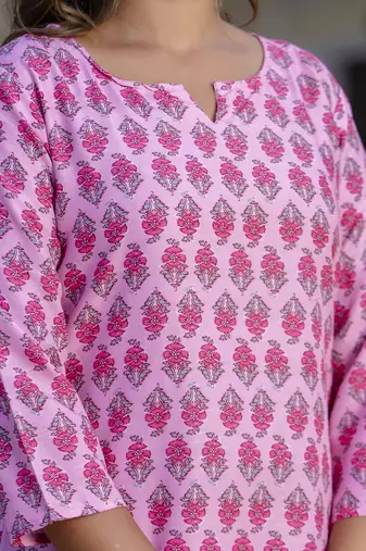 Pink color smart cotton blend printed smart co-ord set