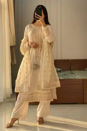 Cream embroidered kurta set