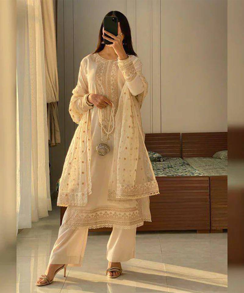 Cream embroidered kurta set