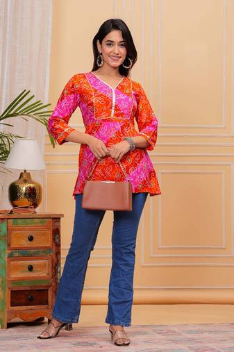 Women's Vibrant Rayon Bandhej Printed Regular Fit Kurti Top | Pink & Orange Multicolor Bandhani Print Ethnic Tunic