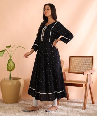 Yash gallery women's plus size rayon geometrical printed a-line kurta mirror work (black) 3