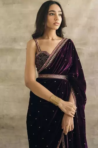 premium 9000 velvet saree with sequins, dori & thread work