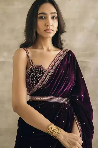 premium 9000 velvet saree with sequins, dori & thread work
