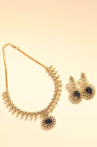 Sapphire blue crystal pendant necklace set