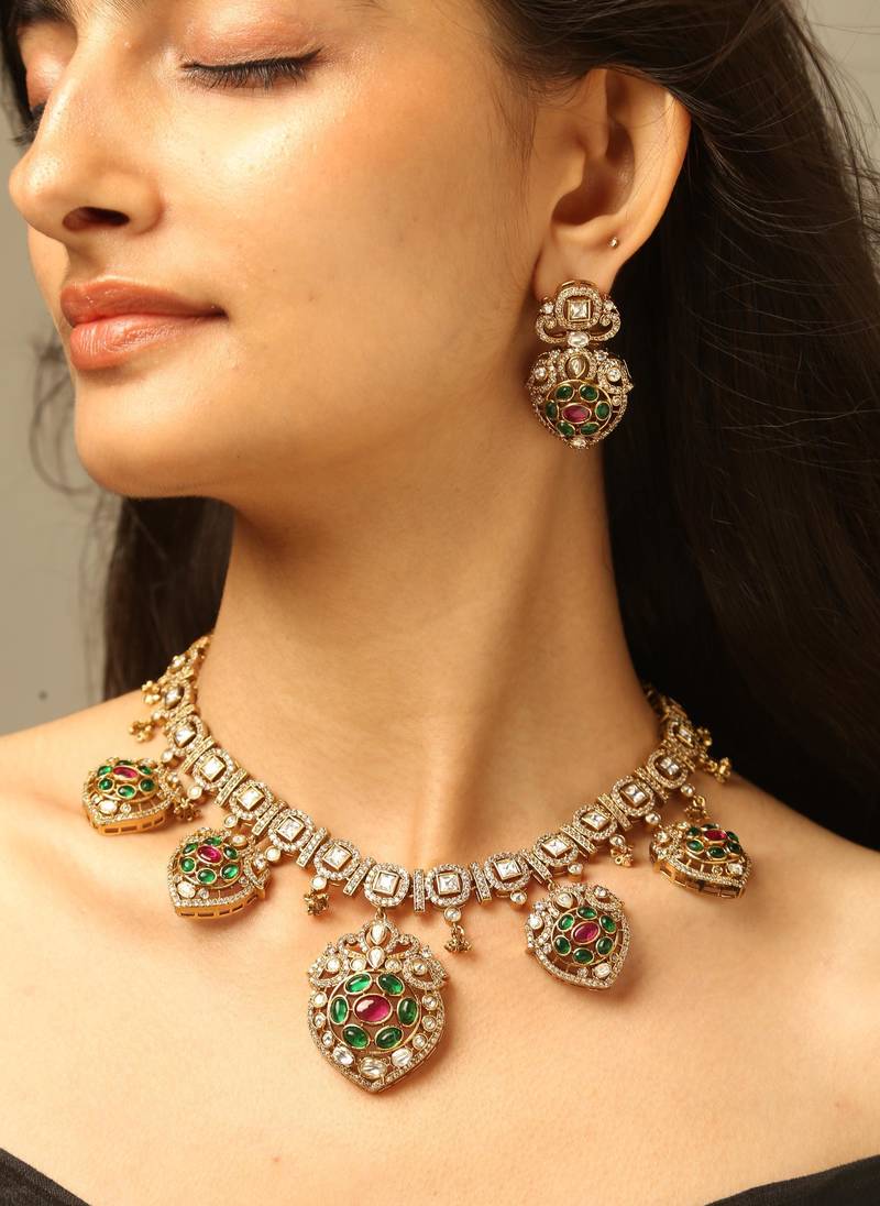 Traditional green & ruby necklace set