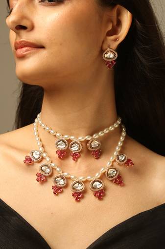 Ruby pearl layered necklace set