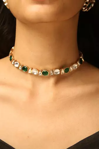 Emerald green elegant necklace set