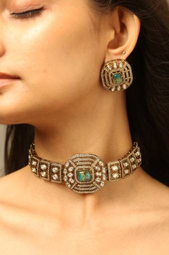 Aqua crystal statement choker set
