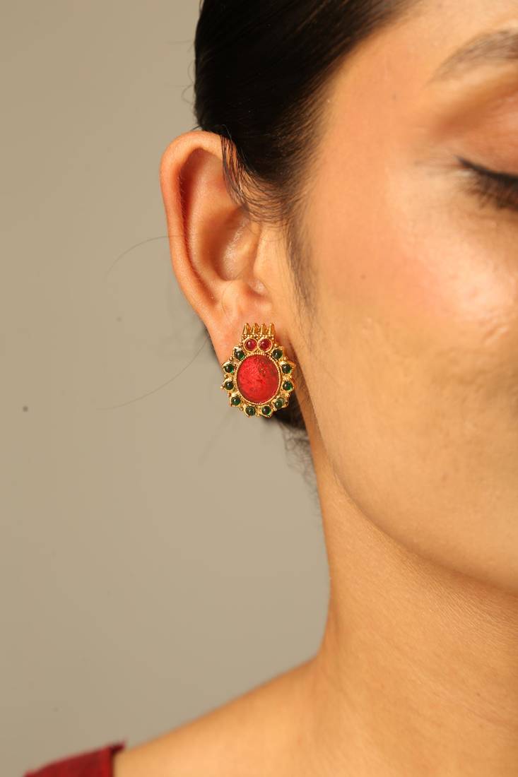 Antique floral temple pendant necklace set